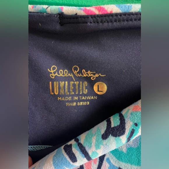 EUC Lilly Pulitzer Lux Weekender High Rise Leggings - L - Picture 2 of 3